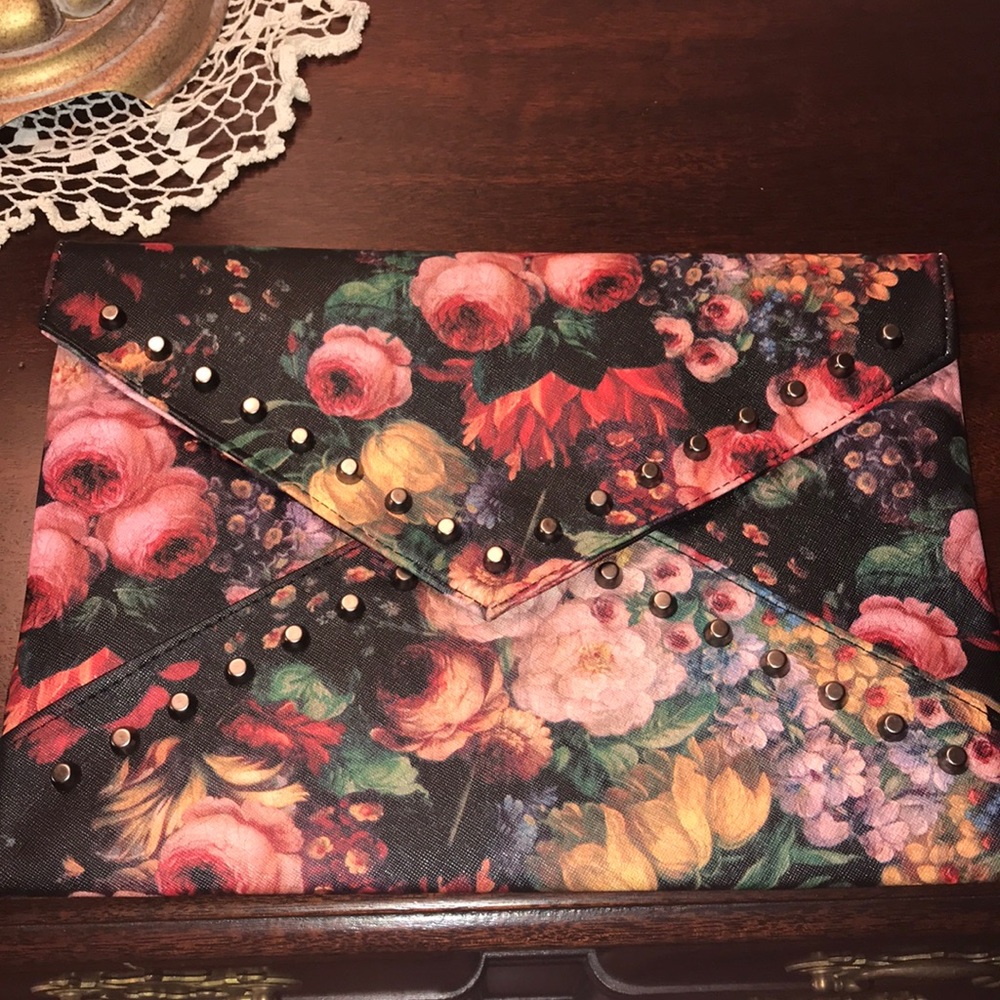 Floral clutch - Picture 2 of 4